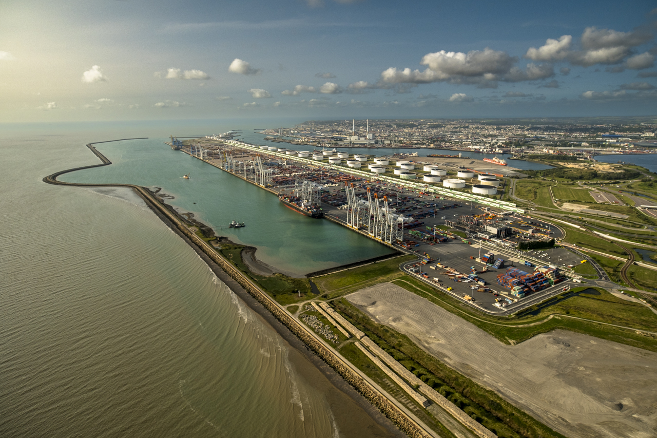 Vue aérienne de la zone portuaire